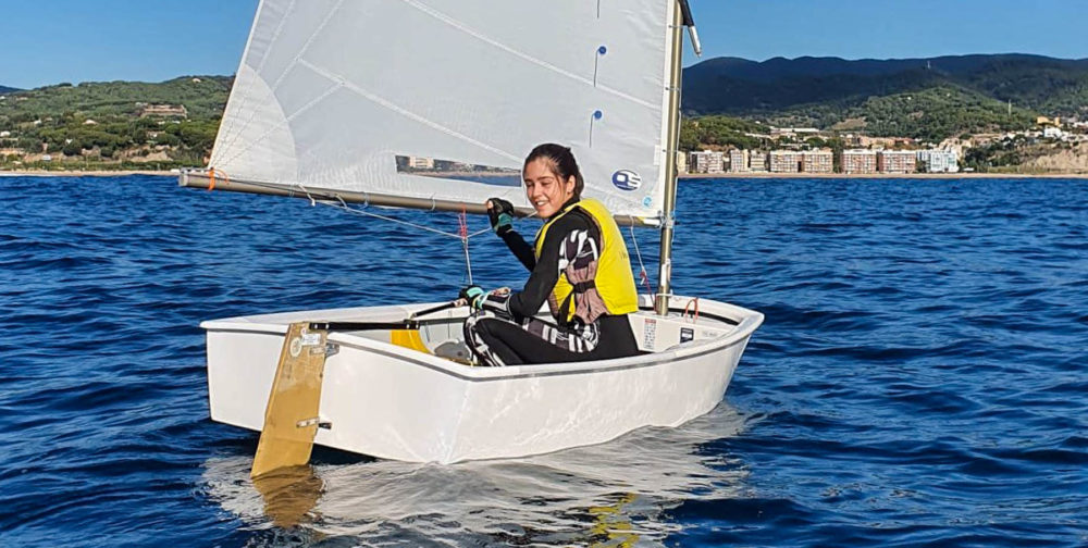 2021-Club Nautic lEscala-ambaixadors del Club-julia-oliveras-optimist